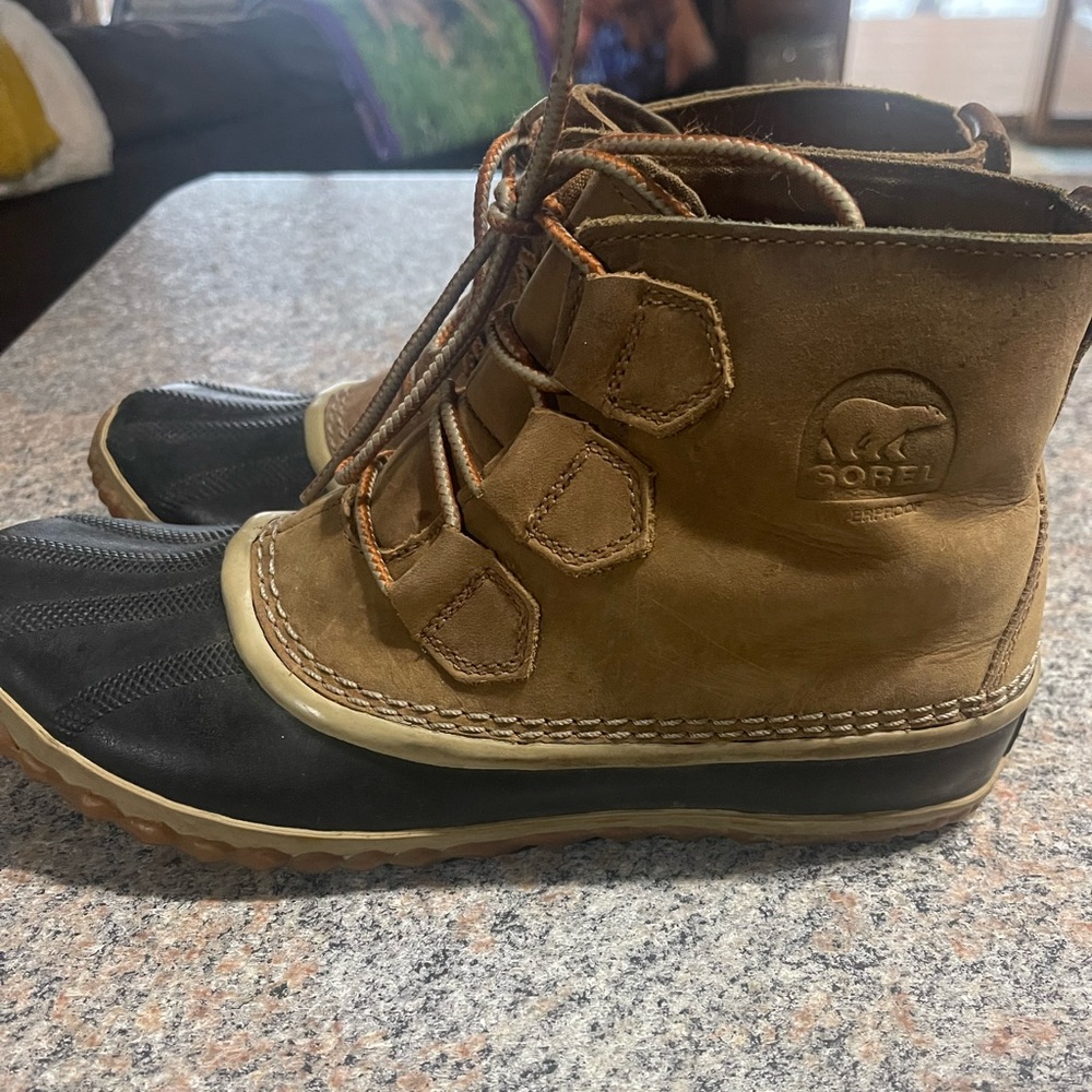 Sorel out n about boot
